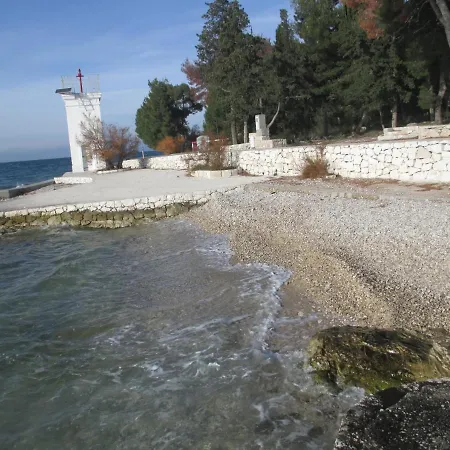 Apartman Julia Milna (Brac)